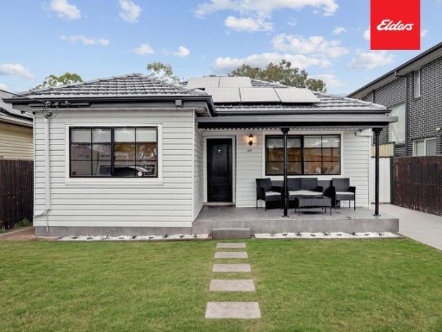 Spacious 3 Bedroom Family Home with Direct Access to Henty Park