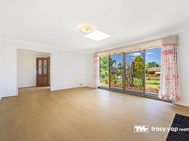 Spacious 3 Bedroom Family Home with Double Garage