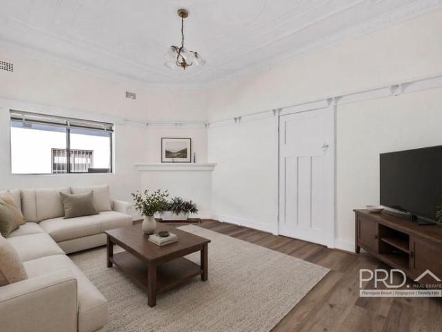 SPACIOUS 3 BEDROOM FAMILY HOME WITH LARGE BACKYARD & DISTRICT VIEWS