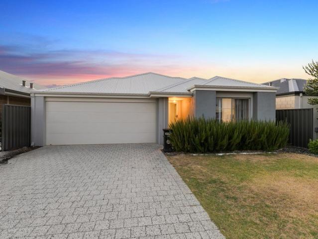 Spacious 3 Bedroom Family Home with Modern Comforts in Darling