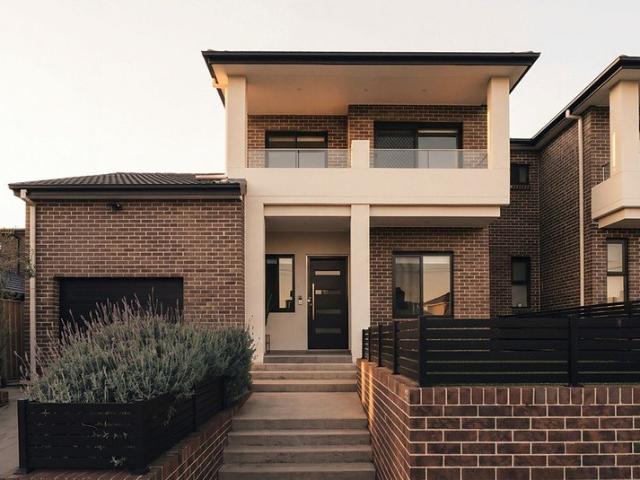 Spacious 3 Bedroom Family Home with Multiple Living Areas