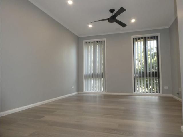 SPACIOUS 3 BEDROOM HOUSE