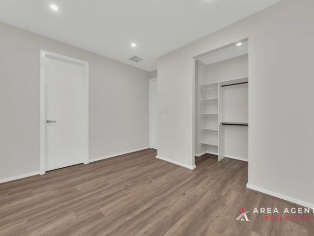 Spacious 3 Bedroom House !