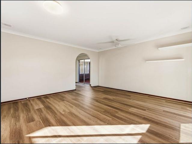 Spacious 3‑bedroom house with 1 bathroom