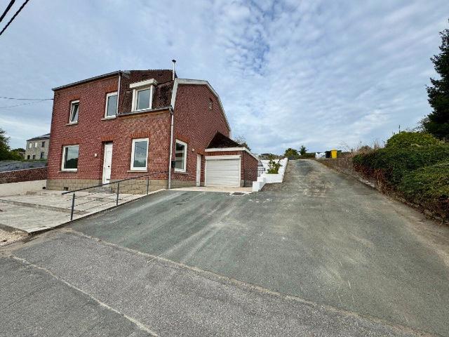 Spacious 3 bedroom house with garden in Huldenberg