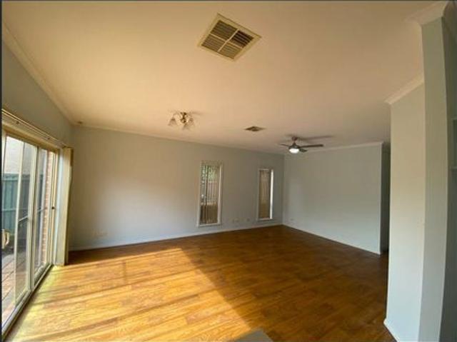 Spacious 3 Bedroom House with Solar Panels Perfectly Located in Mawson Lakes!