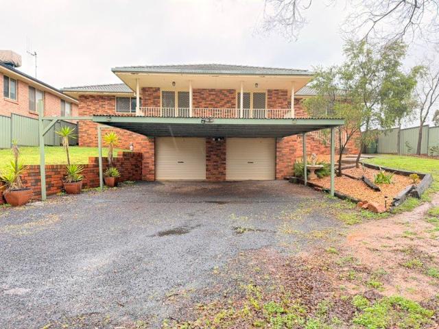 SPACIOUS 3 BEDROOM HOME