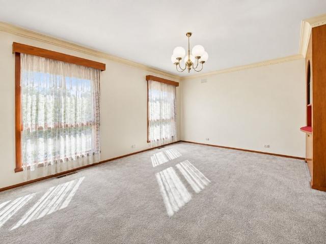 Spacious 3 bedroom Home!