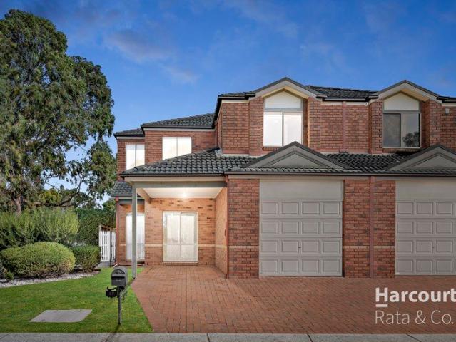 Spacious 3 Bedroom Home with Natural Light in South Morang