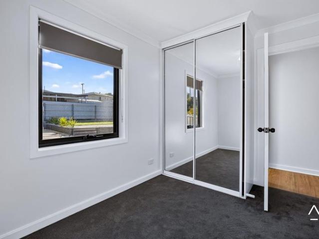 Spacious 3 Bedroom Home with Outdoor Entertaining and Garage