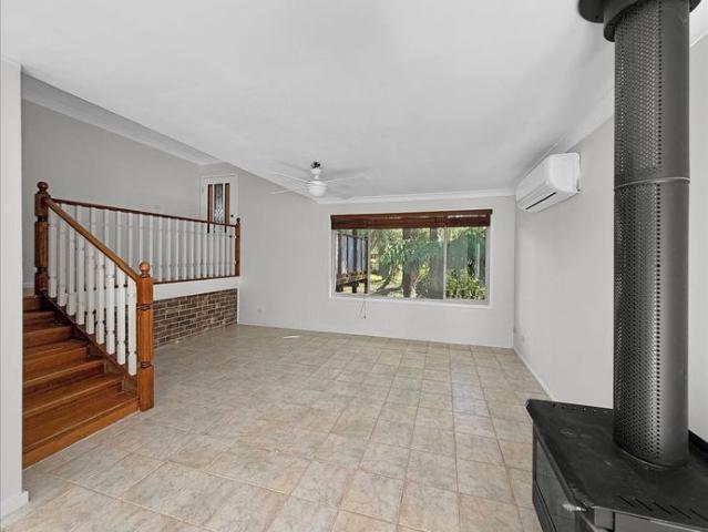 Spacious 3 Bedroom Home with A family friendly block