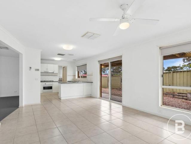 Spacious 3 Bedroom Home with Dual Backyard