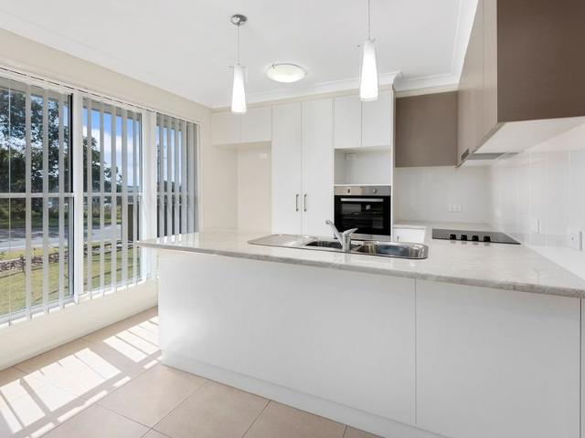 Spacious 3 Bedroom Home with Double Garage