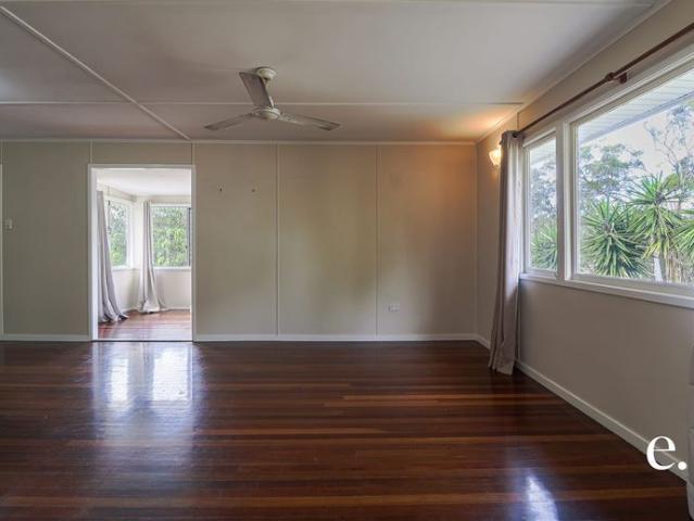 Spacious 3 Bedroom Home with Great Outdoor Living