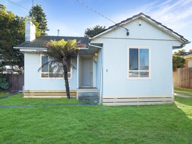 Spacious 3 Bedroom Home with Large Rear Yard