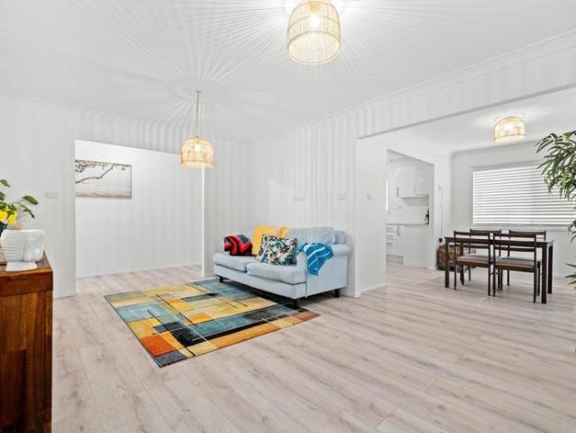 Spacious 3 Bedroom Home with Lock Up Garage