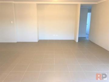 Spacious 3 Bedroom Home Close to Shops & Schools