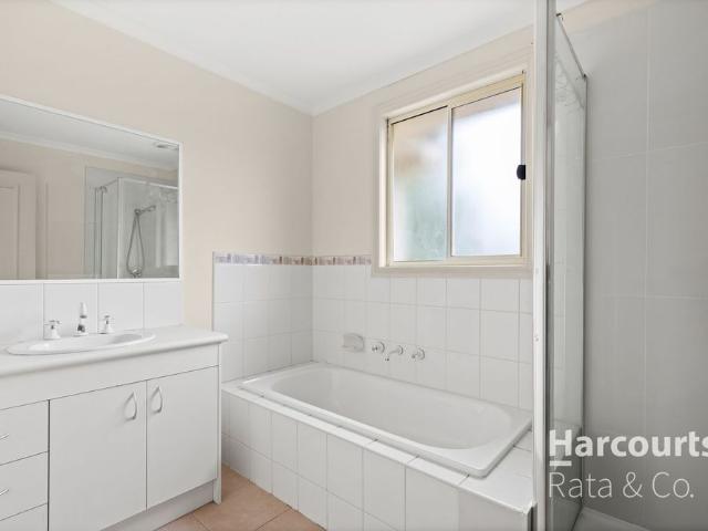 Spacious 3 Bedroom Home in Thomastown