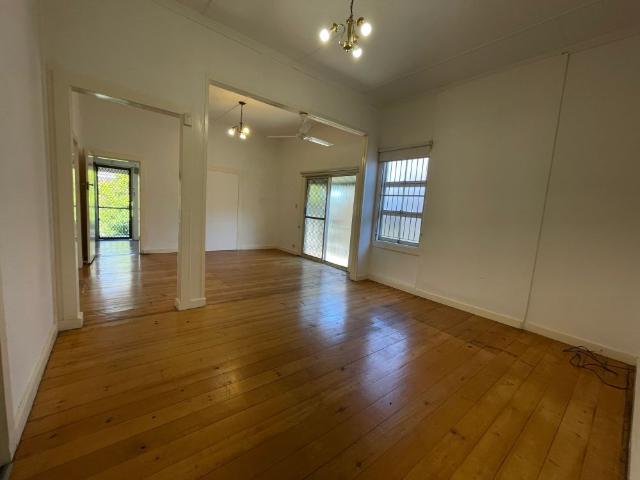 Spacious 3 Bedroom Home in the Heart of South Brisbane Brisbane State High Catchment