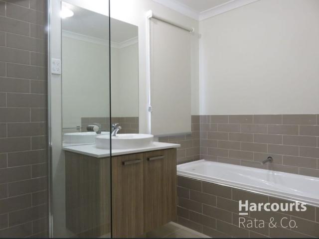 Spacious 3 Bedroom Home in Wollert