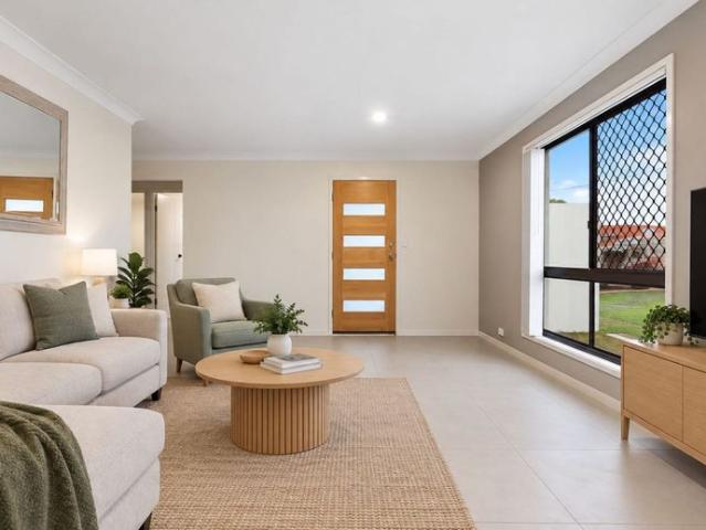 Spacious 3 Bedroom Home in a Convenient Bethania Location