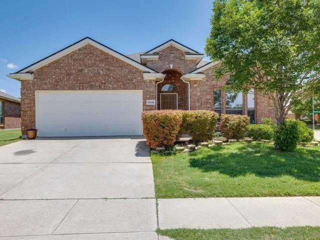 Spacious 3 Bedroom Home in a Prime Northwest ISD Location