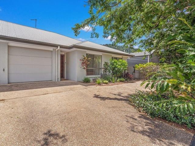 Spacious 3 Bedroom Home in a Prime Cannonvale Location