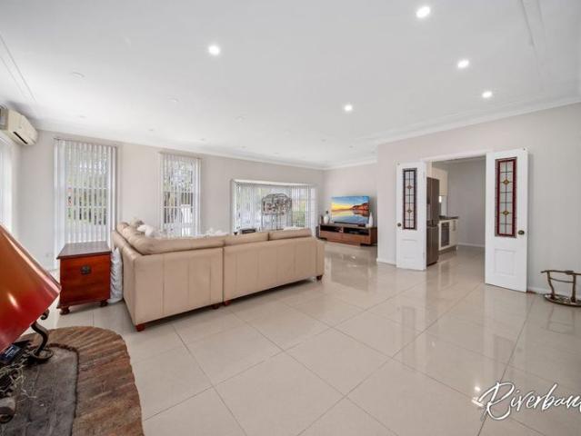 Spacious 3 Bedroom Home in a Quiet Location