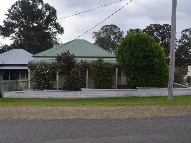 Spacious 3 Bedroom Home in a Quiet Street