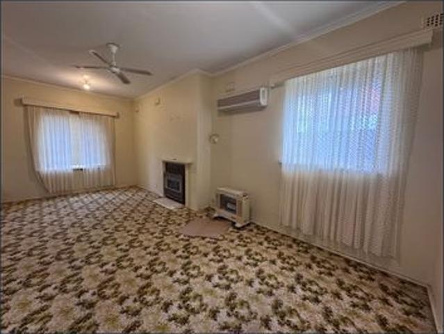 Spacious 3 Bedroom Home in Convenient Blair Athol Location