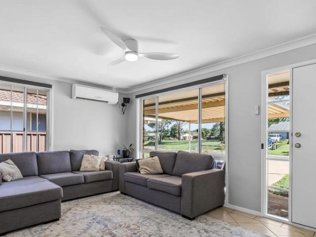 Spacious 3 Bedroom Home in Convenient Location