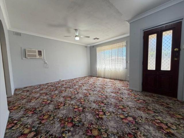 Spacious 3 Bedroom Home in Davoren Park
