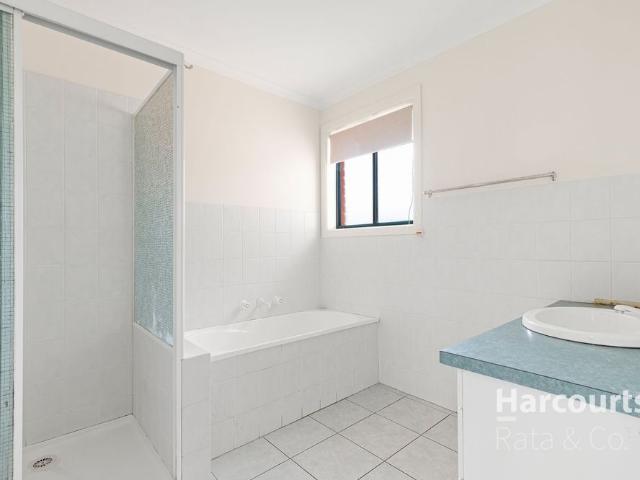 Spacious 3 Bedroom Home in Epping