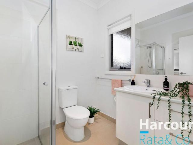 Spacious 3 Bedroom Home in Prime Lalor Location