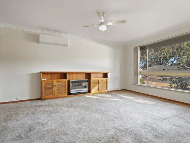 Spacious 3 bedroom home in SALISBURY NORTH