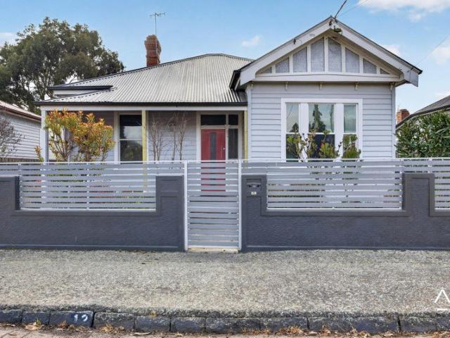 Spacious 3 Bedroom Home in Sought After Invermay
