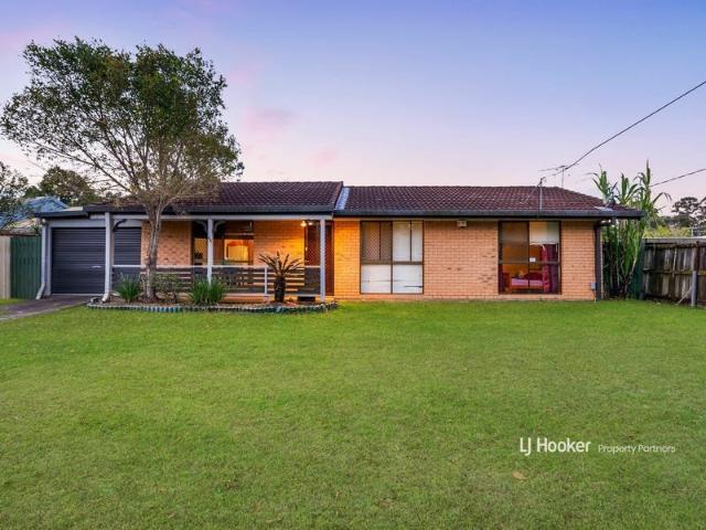 Spacious 3 Bedroom Home Near Amenities