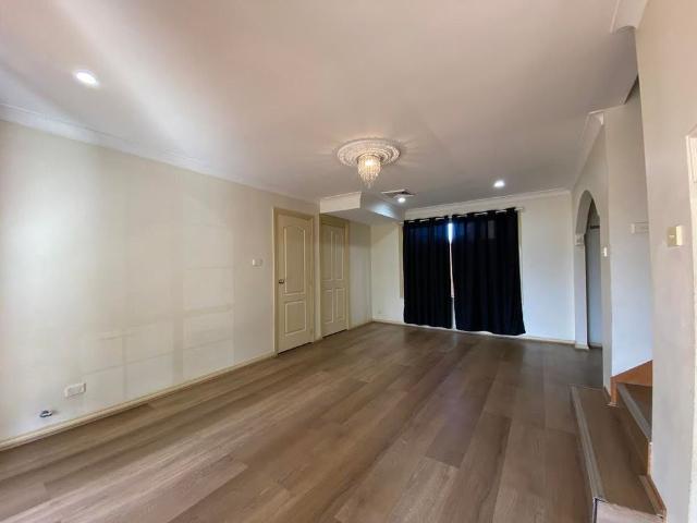 Spacious 3 Bedroom Home Offering Comfort & Convenience in Glenwood