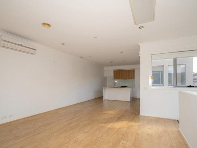 Spacious 3 Bedroom Home & Park Views