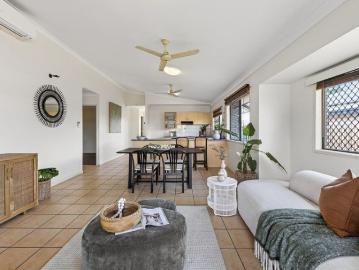 Spacious 3 Bedroom Home Prime Kirwan Location