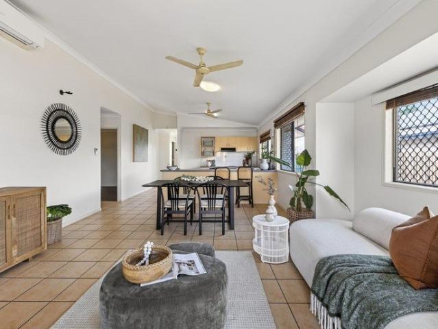 Spacious 3 Bedroom Home Prime Kirwan Location