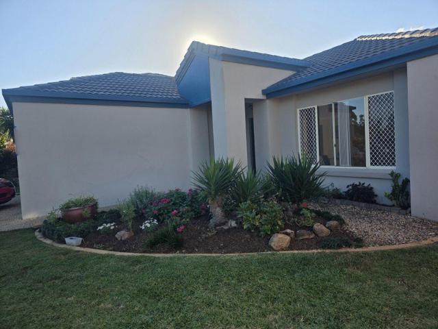 Spacious 3 bedroom lowset brick home Kallangur