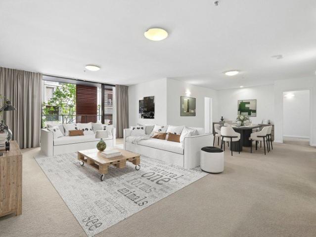 Spacious 3 Bedroom Living in the Heart of St Leonards