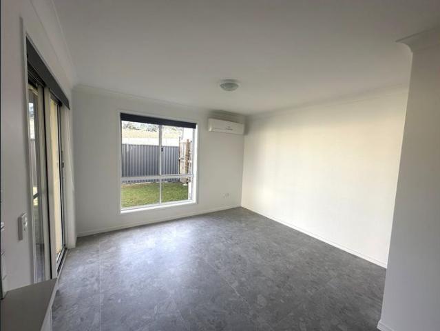 Spacious 3 Bedroom Townhouse Available Now!