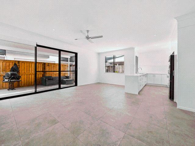 Spacious 3 Bedroom Townhouse in Peaceful Golf Side Community