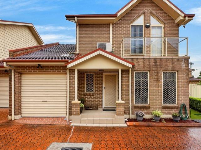 Spacious 3 Bedroom Townhouse with Generous Backyard