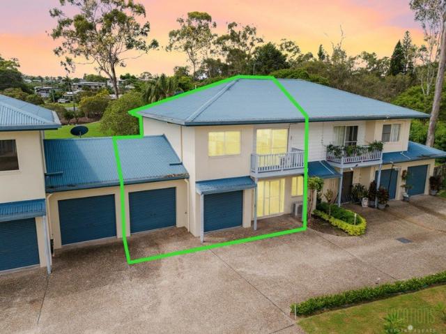 Spacious 3 Bedroom Townhouse with RARE DOUBLE GARAGE