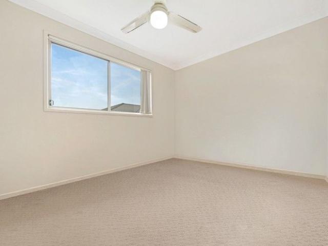 Spacious 3 Bedroom Townhouse