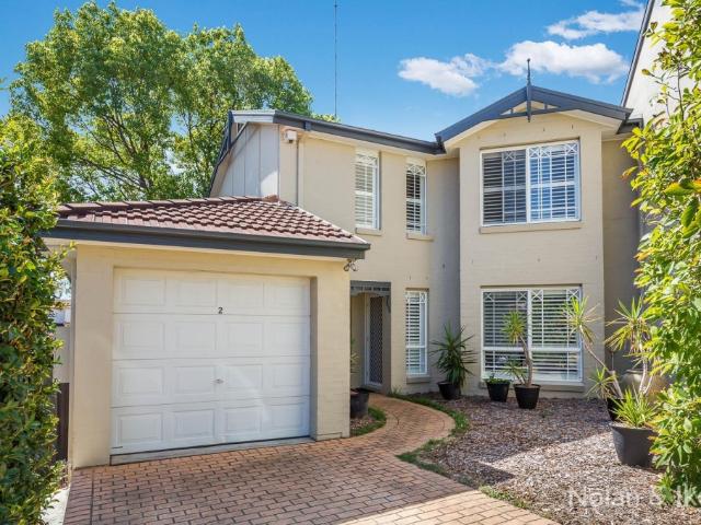 Spacious 3 Bedroom Torrens Title Duplex in a Convenient Location