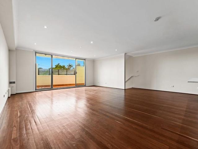 Spacious 3 Bedroom Unit